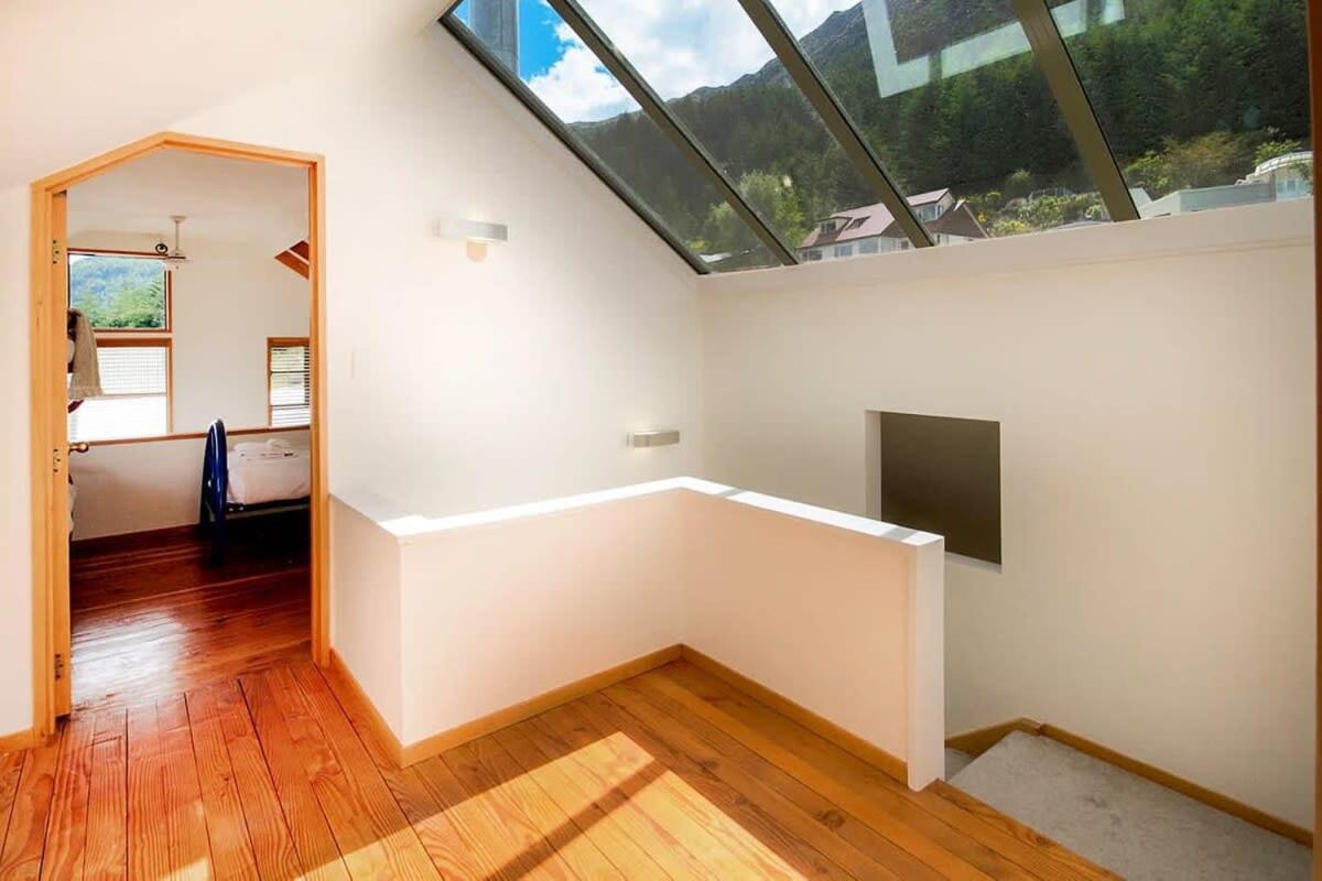 Villa Ruby'S Fernhill Vista Queenstown Exterior foto