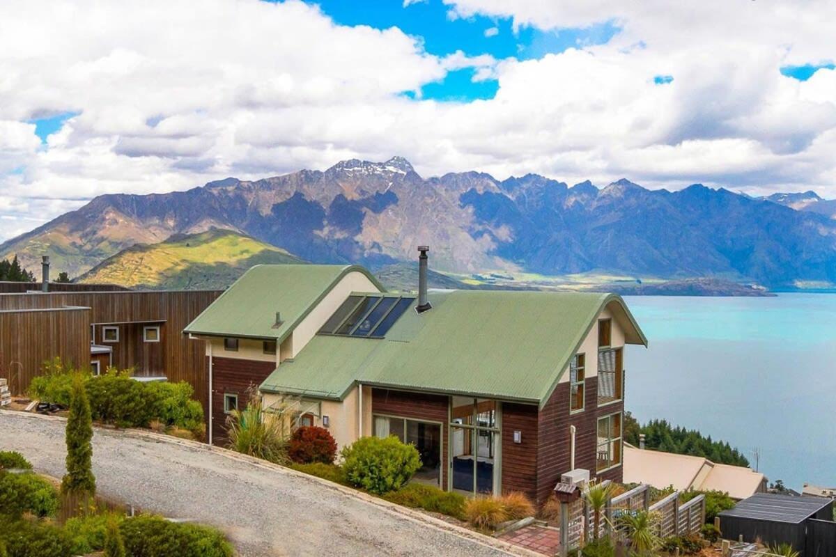 Villa Ruby'S Fernhill Vista Queenstown Exterior foto